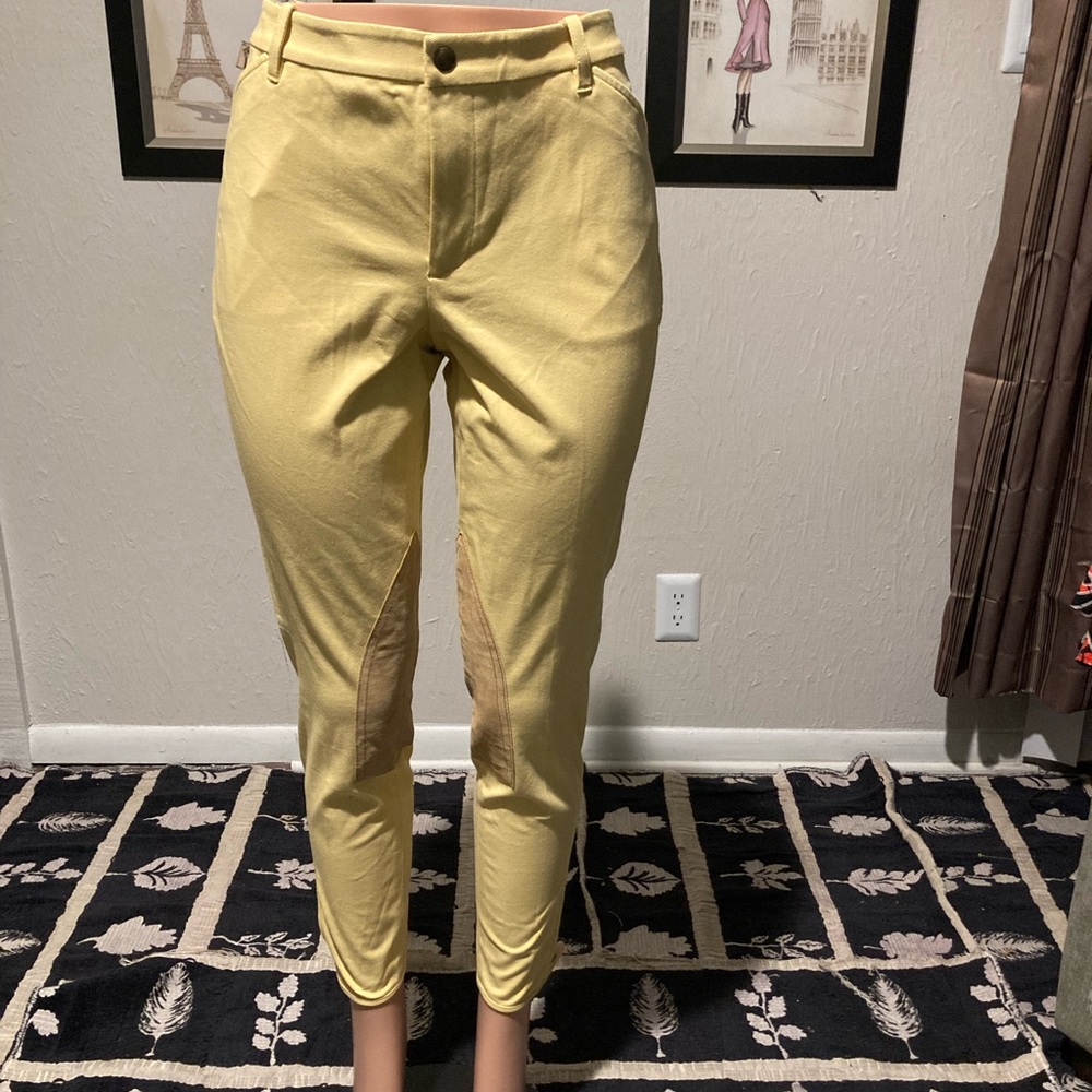 Riding britches / riding pants in canary yellow